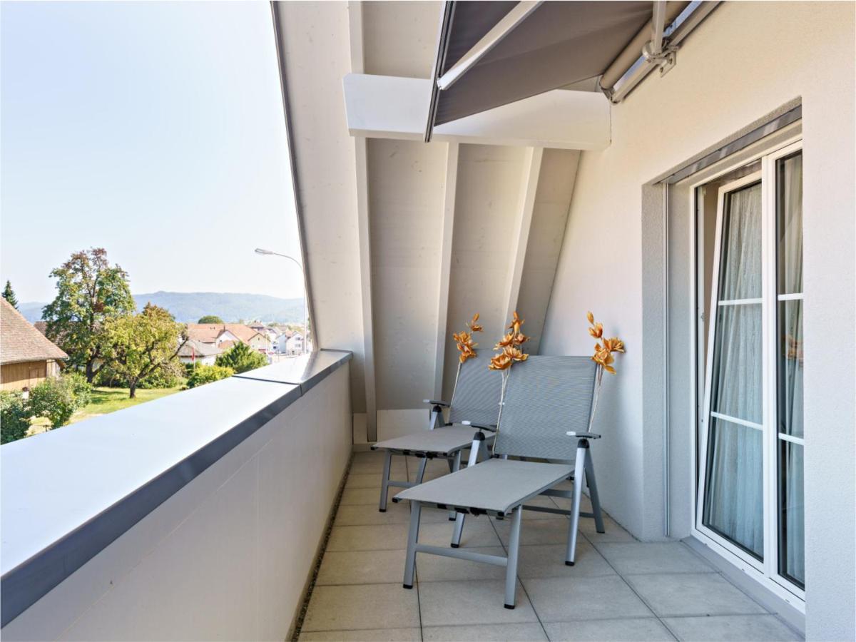 Exklusive 4.5 Zimmer Wohnung Fuer Familien Und Business Eschenz Exterior photo
